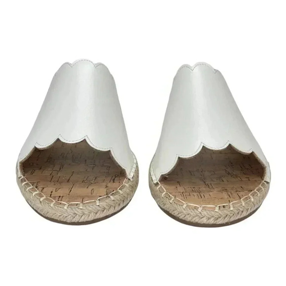 Journee Collection Marjan White Faux Leather Womens Sandals Size 10M - Picture 4 of 11